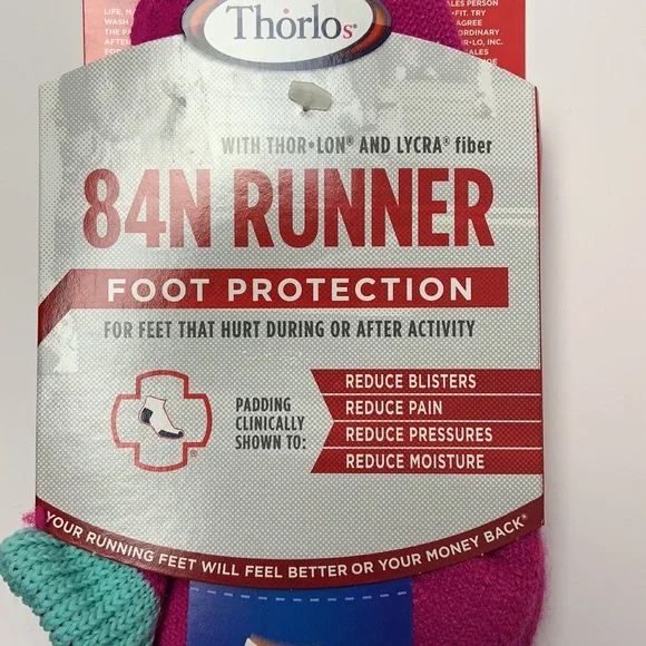 NEW Thorlos 4 PAIRS - 84N Runner Socks - Picture 5 of 9